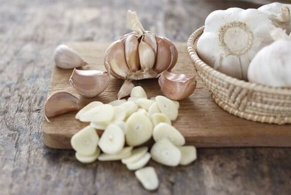 purification from parasites with garlic